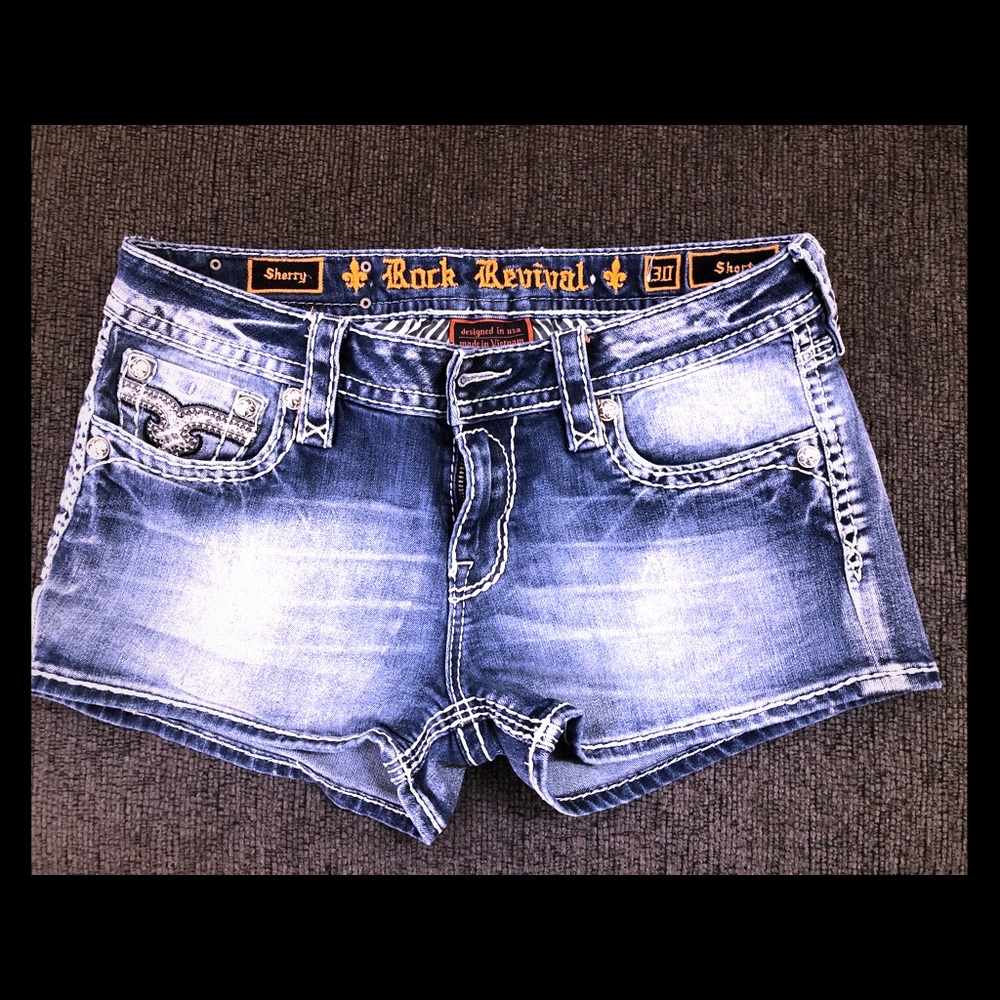 Rock Revival shorts
